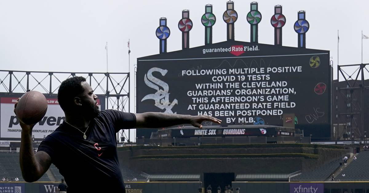 White Sox game postponed following positive COVID19 tests for