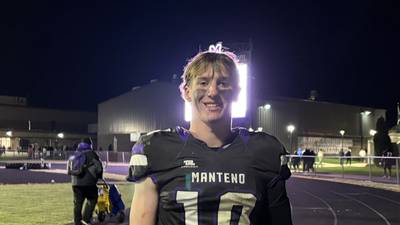 Manteno builds momentum with 33-6 win over Streator ahead of playoffs