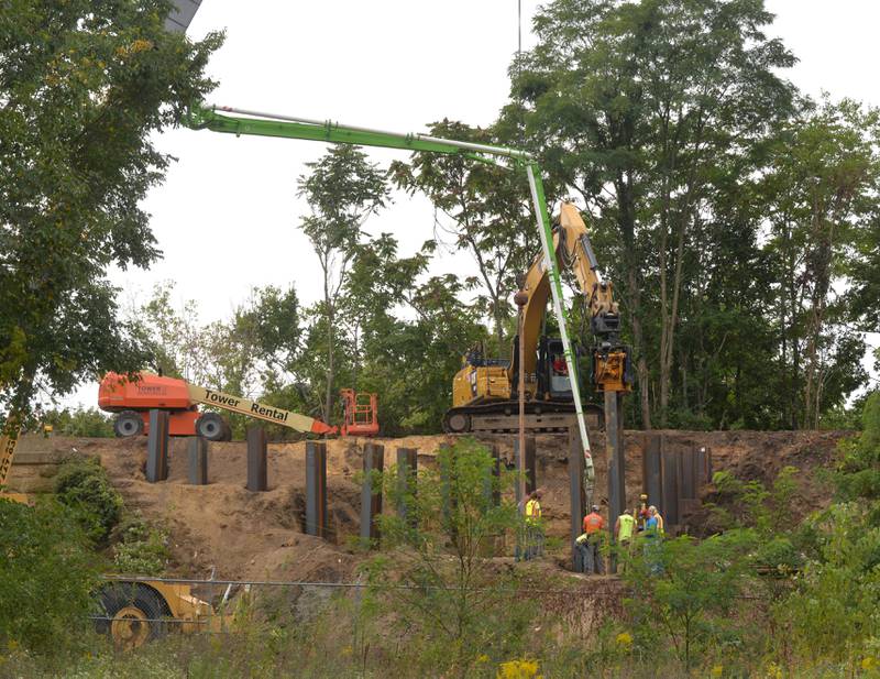 A portion of West First Street in Dixon was closed Wednesday, Sept. 20, 2023, between Monroe Avenue and College Avenue as workers used a large crane and other heavy equipment near the old railroad line.