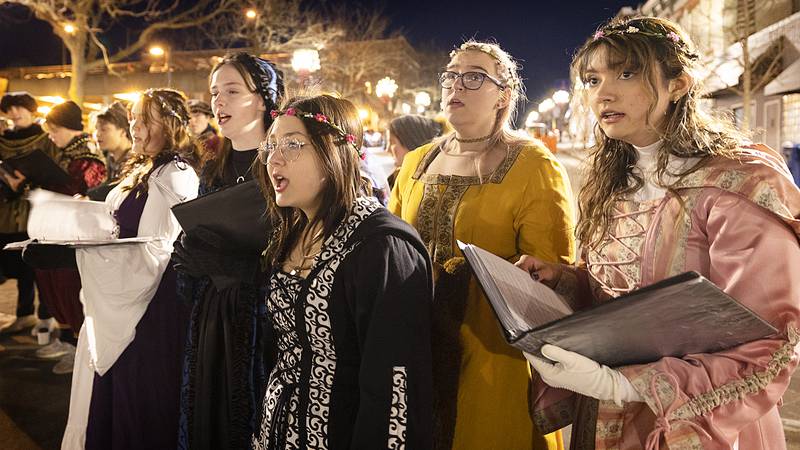 5 Things to Do: Dixon Christmas Walk, Laugh Out Loud Comedy, Sights & Sounds in Sterling