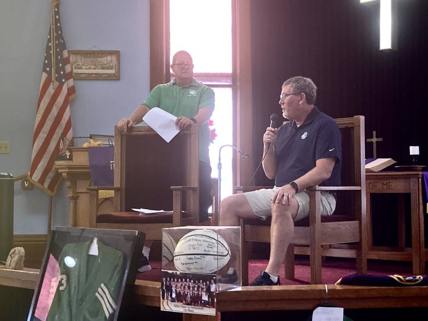 Former Bureau Valley/Rock falls coach Brad Bickett speaks during Saturday's Bureau County Basketball History event in Mineral sponsored by the IBCA.