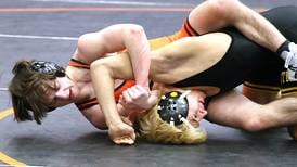 Boys wrestling: Dom Munaretto among seven regional champs as St. Charles East takes title