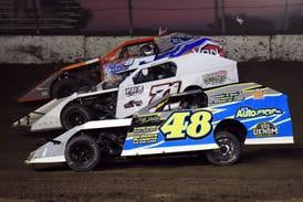 5 Things to Do in Kankakee County: Friday Night Lights Racing, Cruis’N the Square, Farmers Market this weekend