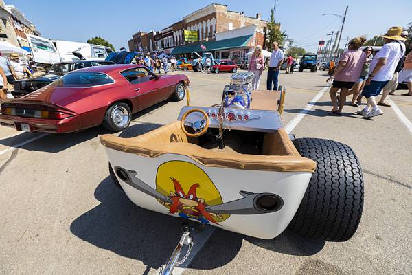 5 Things to Do: Amboy Depot Days, Music at the Square and more this weekend