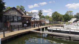 Explore waterfront dining in northern Illinois this season 