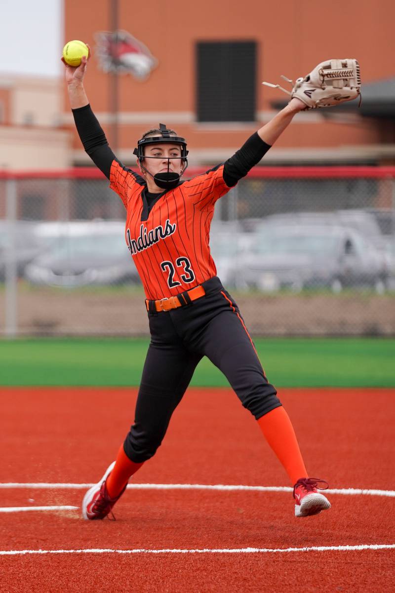 Photos Yorkville vs. Minooka softball Shaw Local
