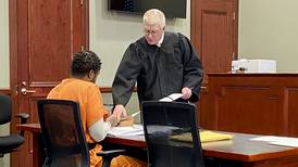 Man declines prosecutors’ 24-year plea offer as DeKalb bank robbery trial looms
