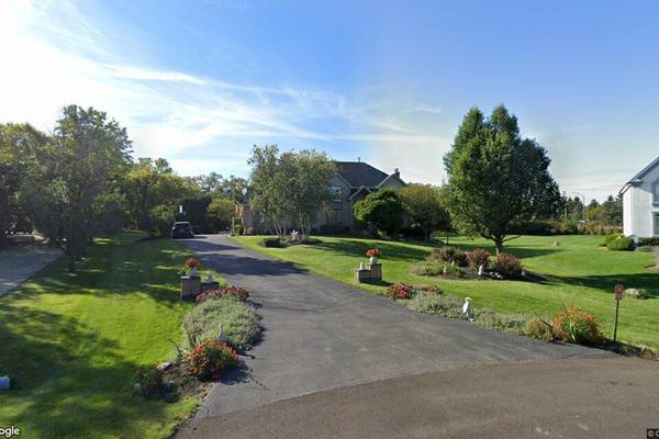 St. Charles: Single-family home goes for $785,000