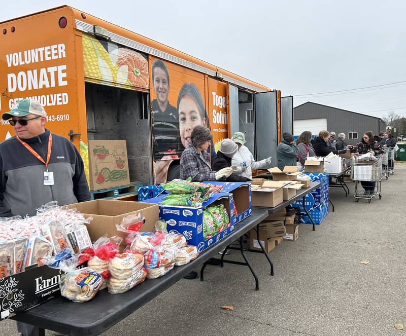 Volunteers from the Polo Lifeline Food Pantry helped hand out food items on Wednesday, Nov. 19, 2025 when the Northern Illinois Food Bank's mobile market truck stopped in Polo.