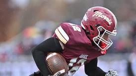 Photos: Morris vs. Metamora, 4A varsity football playoffs