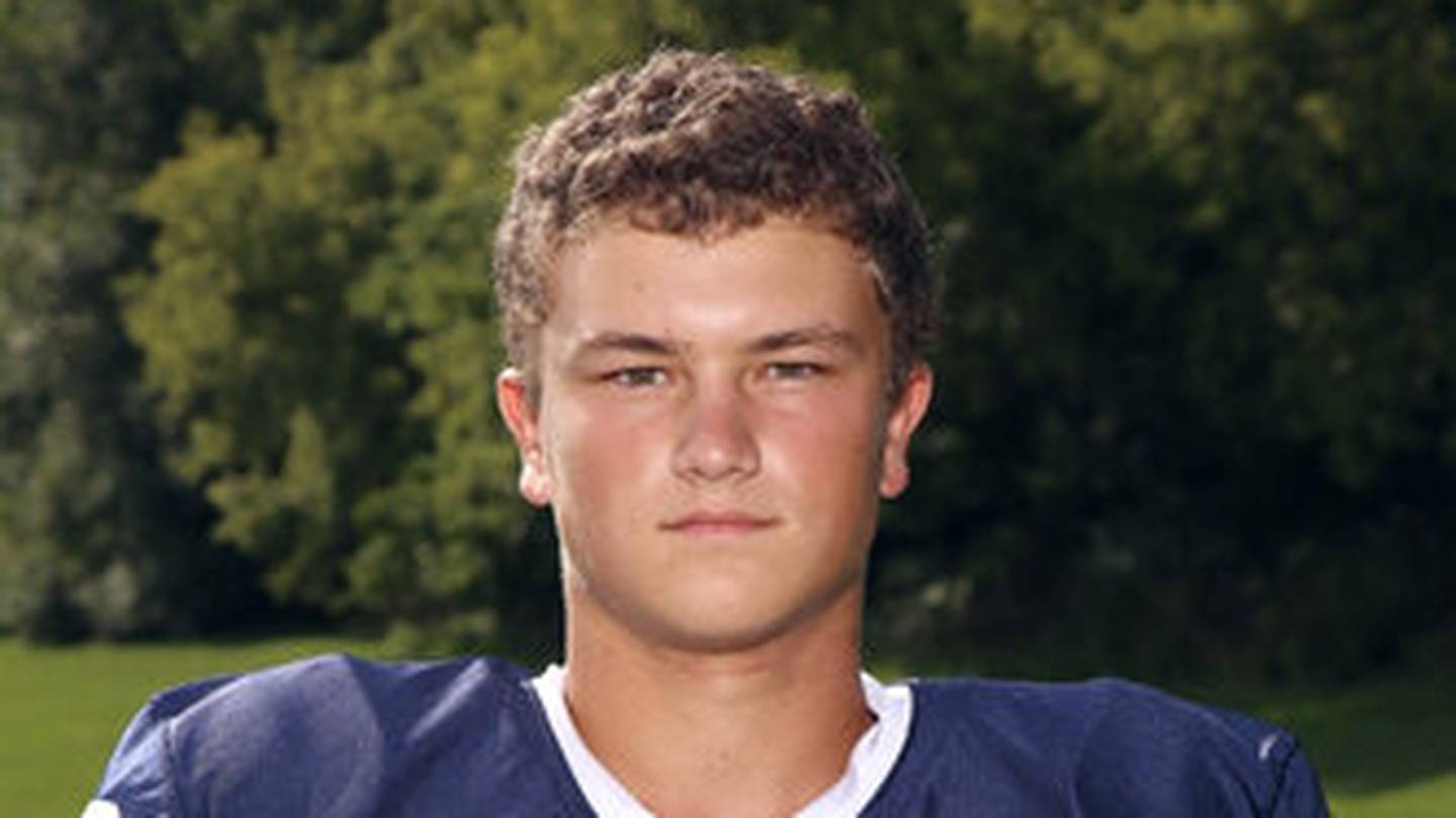 Cary-Grove's Toby Splitt