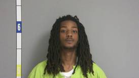 Streator man to stand trial Aug. 4 in connection with automatic weapon