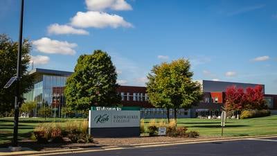 Kishwaukee College Foundation accepting Distinguished Alumni Award nominations