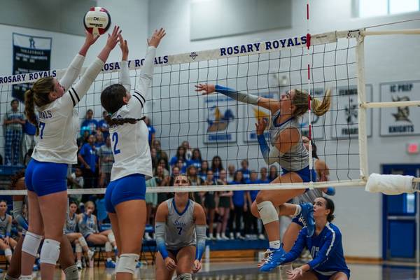 St. Charles North shakes off early rust with sweep in season opener over Rosary