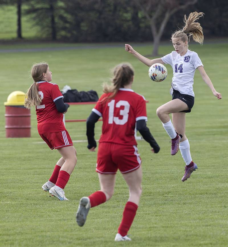 Dixon’s Maggie Van Sickle handles the ball against Oregon Tuesday, April 25, 2023.