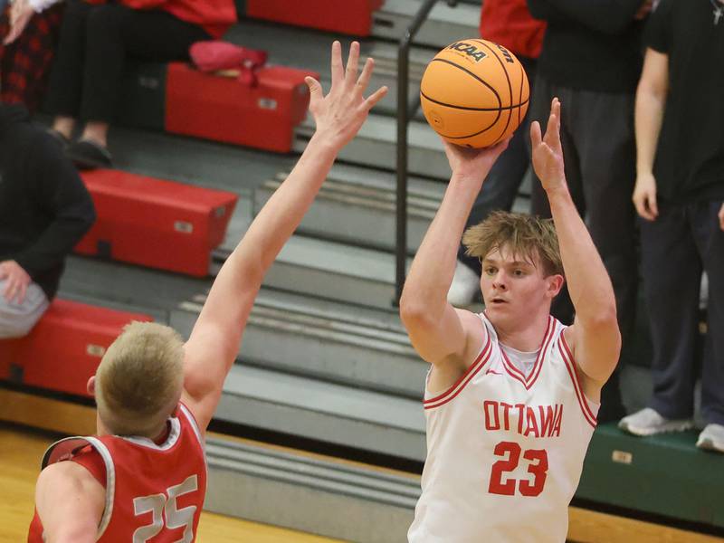 Owen Sanders, Ottawa overwhelm Streator right from the tip in 3A L-P Regional semis
