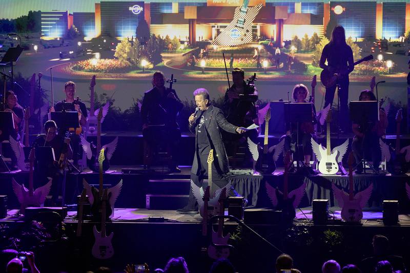 Emcee Shawn Parr hosts the opening ceremonies Thursday, Aug. 29, 2024, of the Hard Rock Casino Rockford.