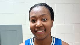 Nora Ezike scores school-record 40 points as Lyons tops Prospect in Montini quarters