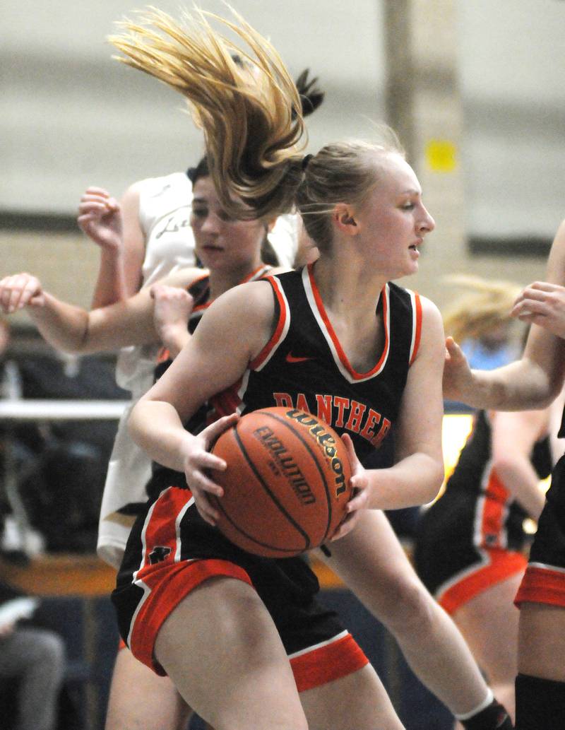Gardner-South Wilmington's Addi Fair makes a defensive rebound at Bader Gym on Saturday, Feb. 10, 2024.