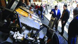 The rise of electric vehicles could mean trouble for Illinois manufacturing 