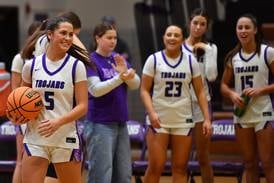 Downers Grove North’s Campbell Thulin scores 1,000th career point in crosstown win over Downers Grove South