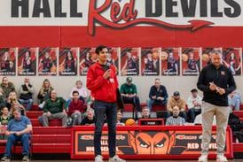 Hall of Fame class brings state champs, all-staters together at Hall