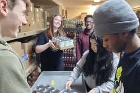 DeKalb County youth philanthropy group solicits members