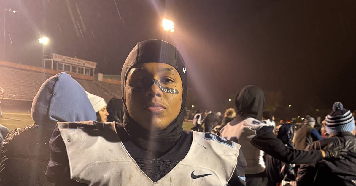 Nazareth runs away on the road, tops Wheaton Warrenville South