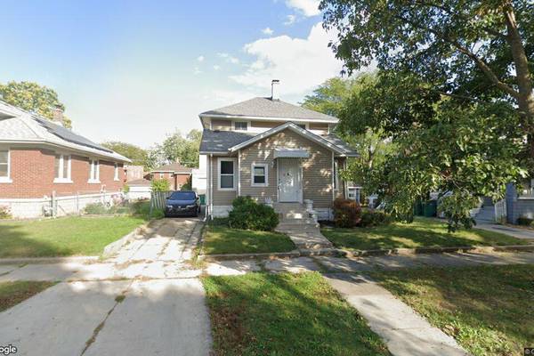Joliet: Three-bedroom house built in 1923 sells for $465,000