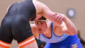 Marmion’s Vinnie Testa makes big return to the mat, helps defending 3A champs prevail at Flavin Invitational