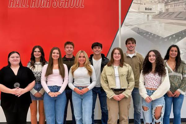 Hall High School names 10 students as Illinois State Scholars