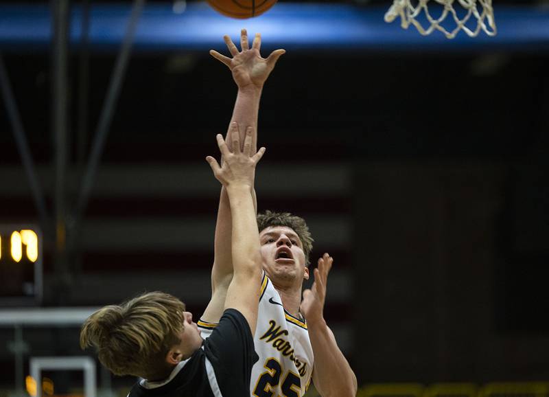 Sterling’s Kale Ryan puts up a shot Tuesday, Jan. 24, 2023 against Galesburg.