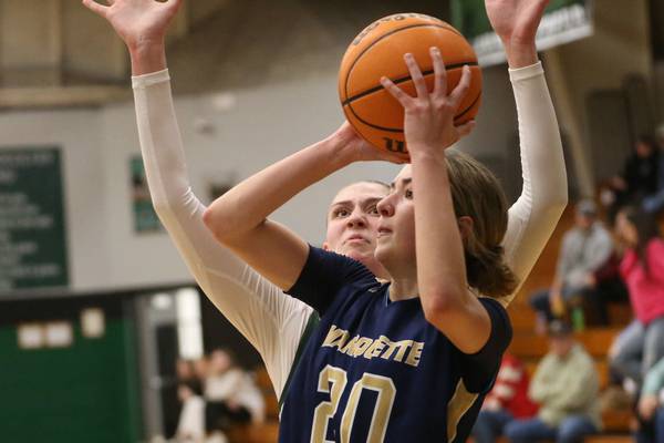 Marquette falls to Midland 74-42 in regular-season finale