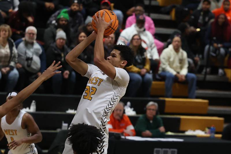 Joliet West’s Ethan Hillsman puts up the midrange shot against Bolingbrook on Friday, Jan 24, 2025 in Joliet.
