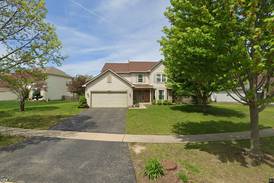 Single-family home in Minooka goes for $398,000