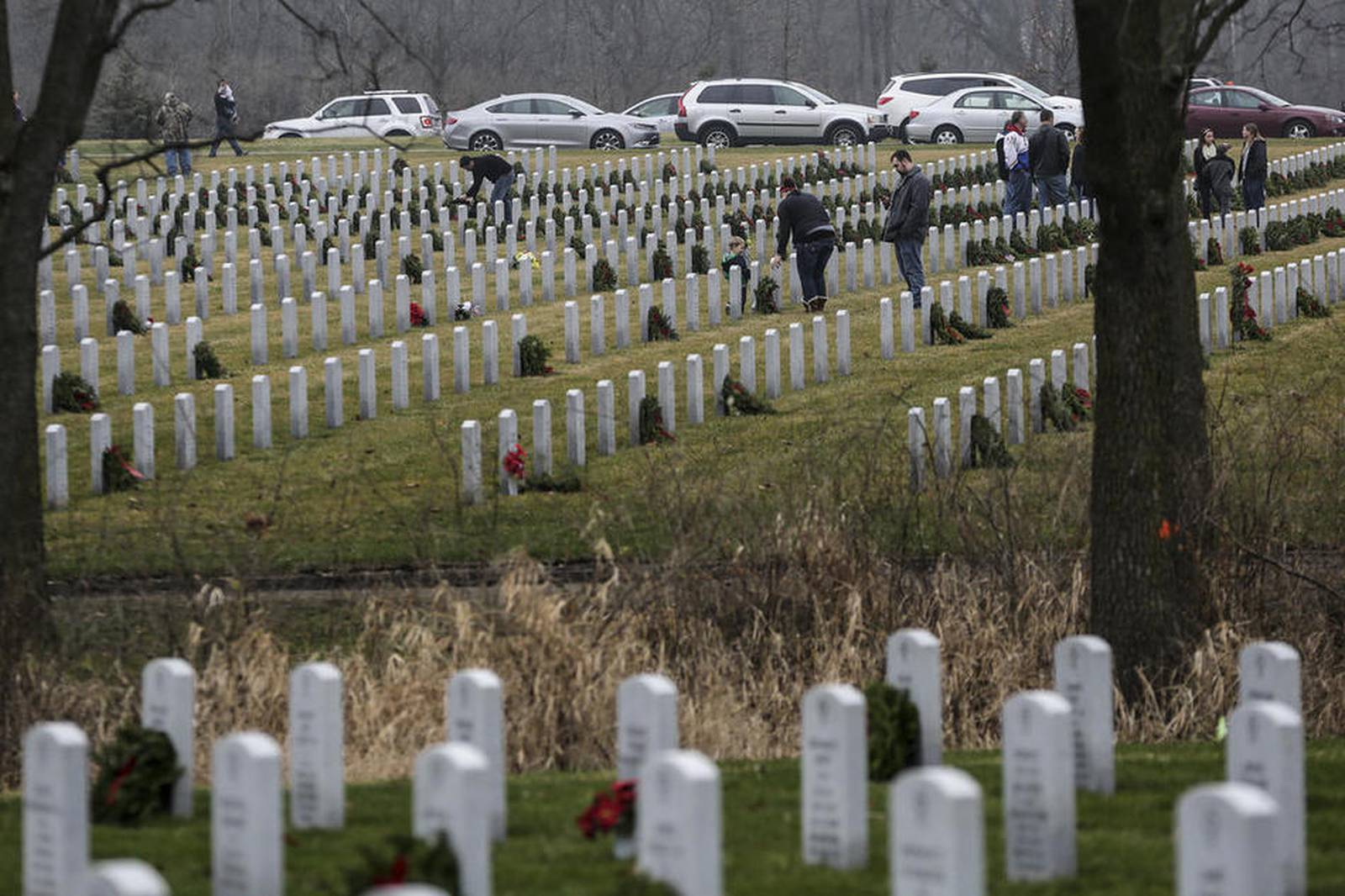 Wreaths Across America Day held at Abraham Lincoln National Cemetery in Elwood on Saturday