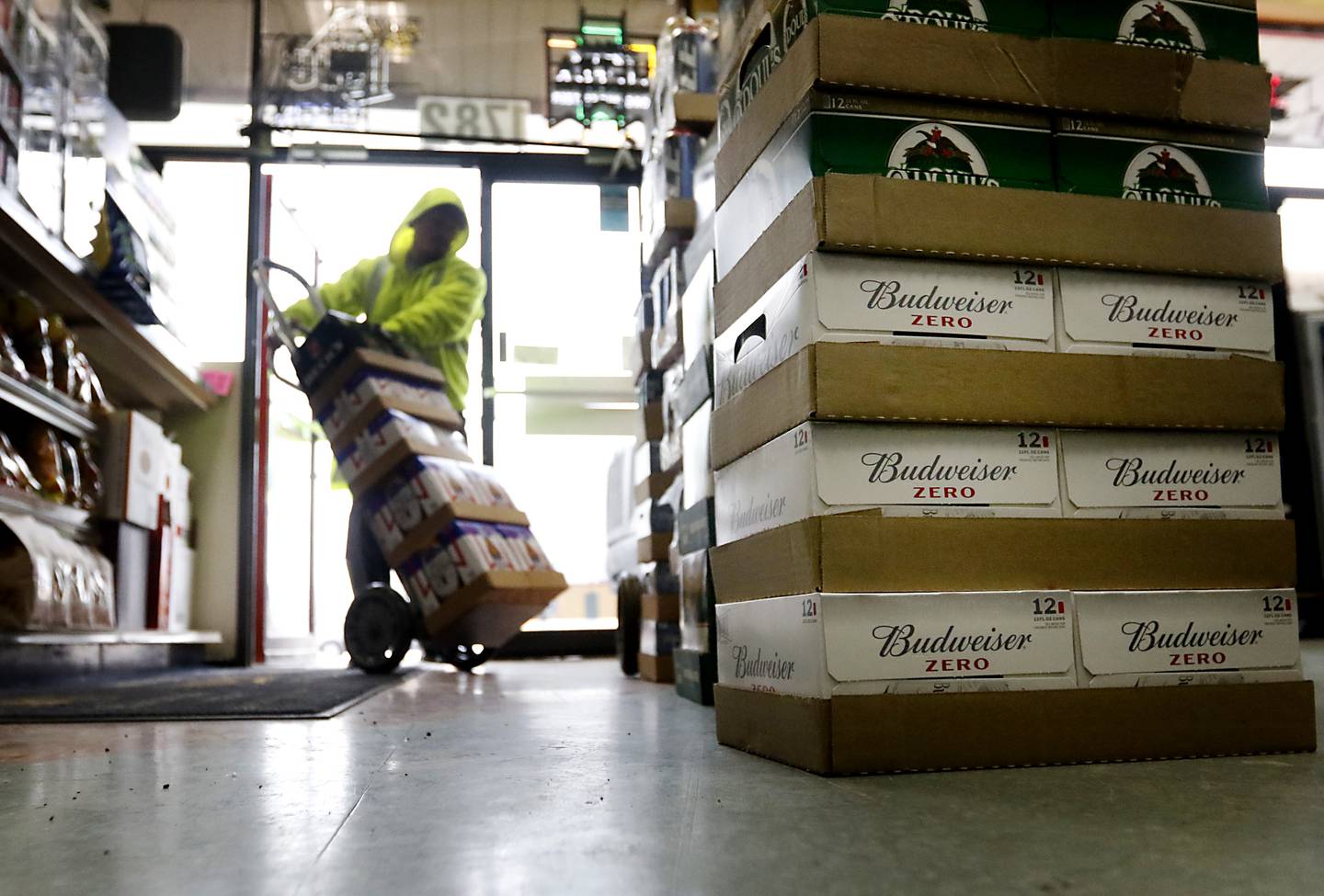 Patrick Hoff, of Lakeshore Beverage, delivers beer and nonalcoholic beer to McHenry Liquors, 1782 N. Richmond Road, in McHenry on Thursday, Jan. 5, 2023. The liquor store has a whole section dedicated to nonalcoholic beer.