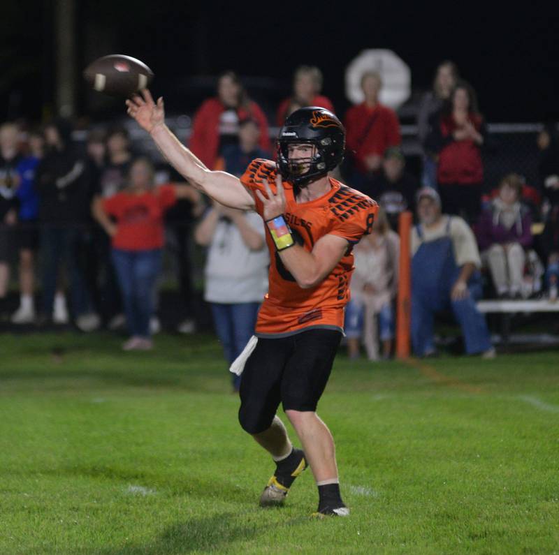 Milledgeville's Connor Nye (8) passes against Amboy on Friday, Sept. 29, 2023 action at Milledgeville High School.