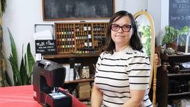 SVACC Professional Women’s Network Committee awards small business grant to Morrison business