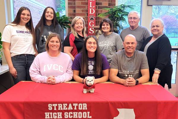Streator’s Mya Zavada set to spike for IVCC