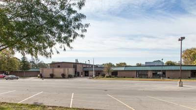 Oswego School District’s Long Beach Elementary School in need of new roof