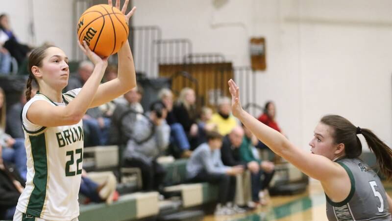 Freshman Hannah Heiberger hits 3 with 4.8 seconds left to lift St. Bede over Midland