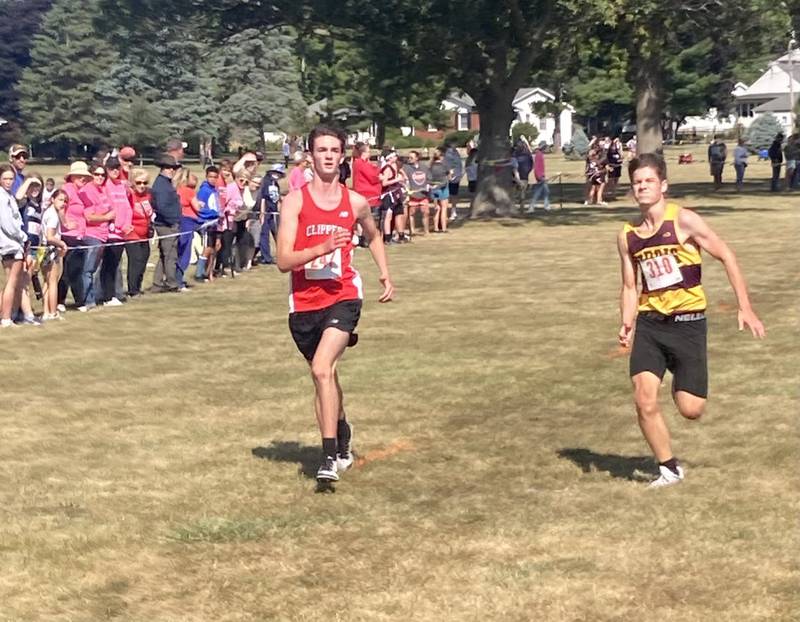 Amboy and Morris ran in Saturday's Gary Coates Invitational in Princeton.