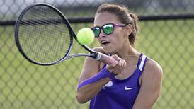 Photos: Sterling vs Dixon tennis