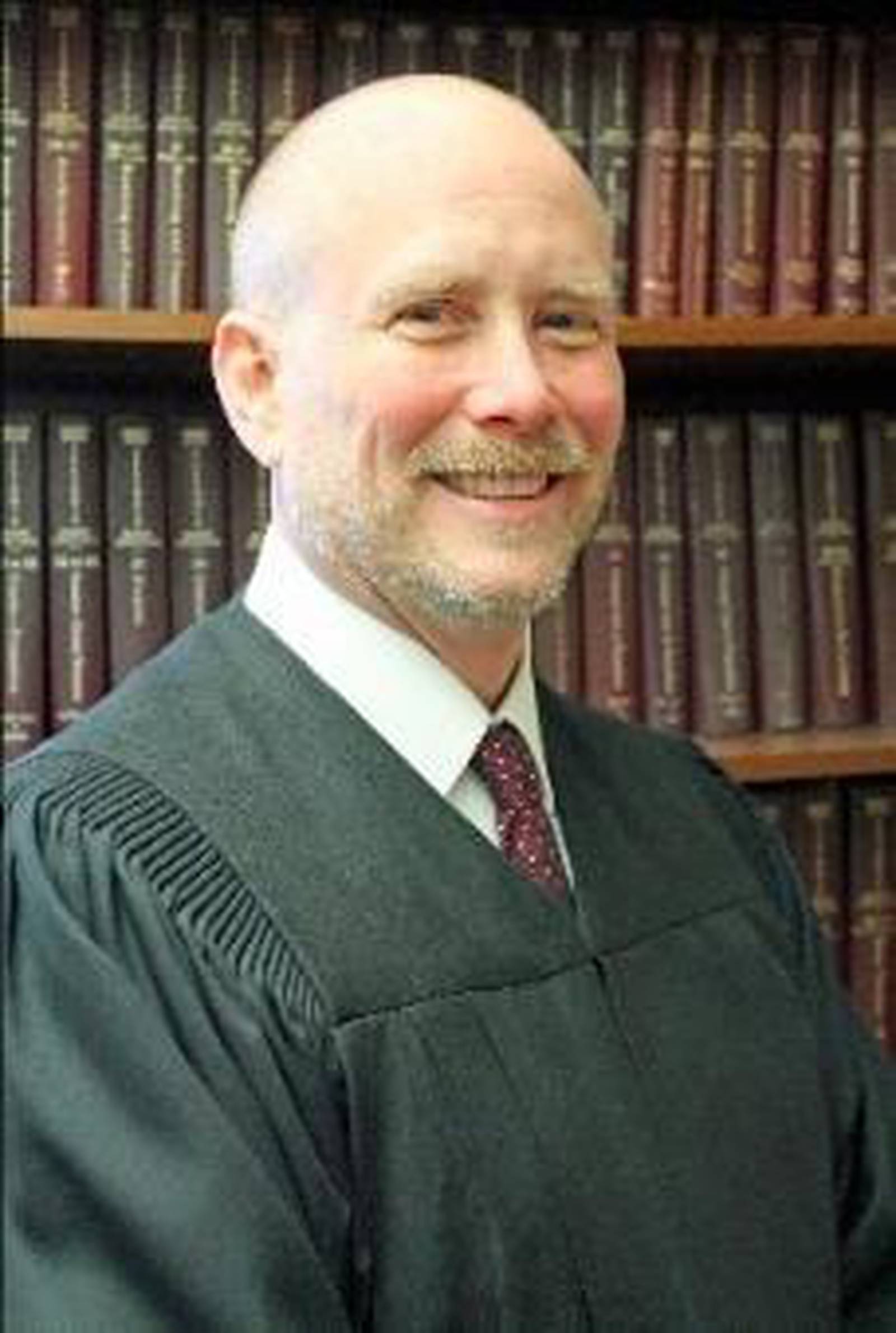 McHenry County voters to elect judges to three vacancies Shaw Local