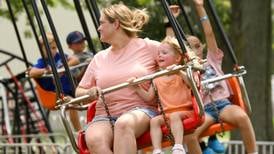 Elburn Days shuts down early Saturday amid storms