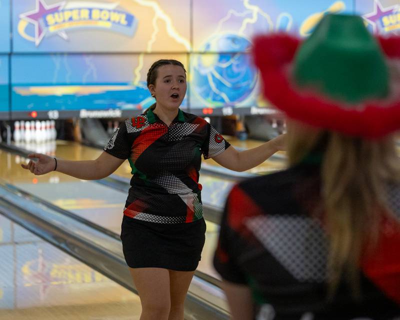 Faith Leopold of LaSalle-Peru hypes up teammates after finishing frame at the L-P Cavalier Classic on Saturday, December 20, 2025 at Super Bowl in Peru.