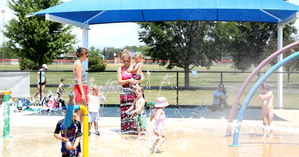Photos: Keeping cool at the Prairie Point Splash Pad in Oswego