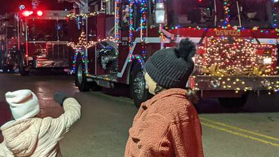 5 Things to Do: Plano Rockin’ Christmas Parade, Oswego Christmas Walk
