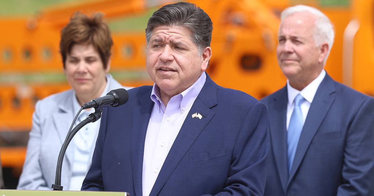 Rich Miller: Pritzker can't expect to escape Bears stadium bill blame